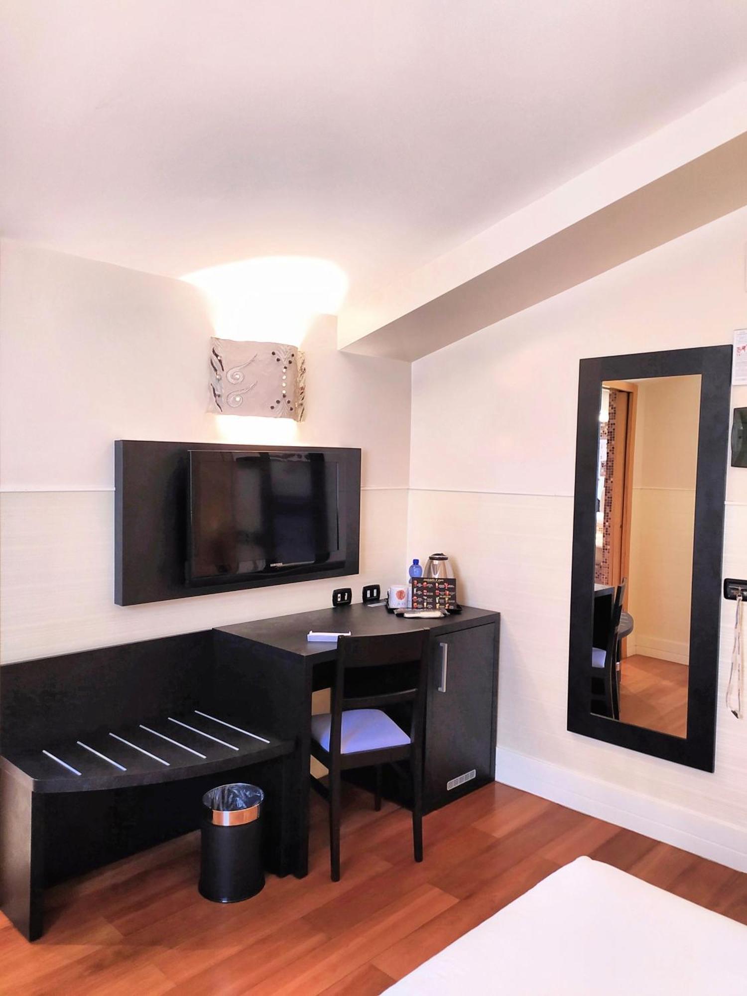 Hotel Aphrodite Roma Eksteriør bilde